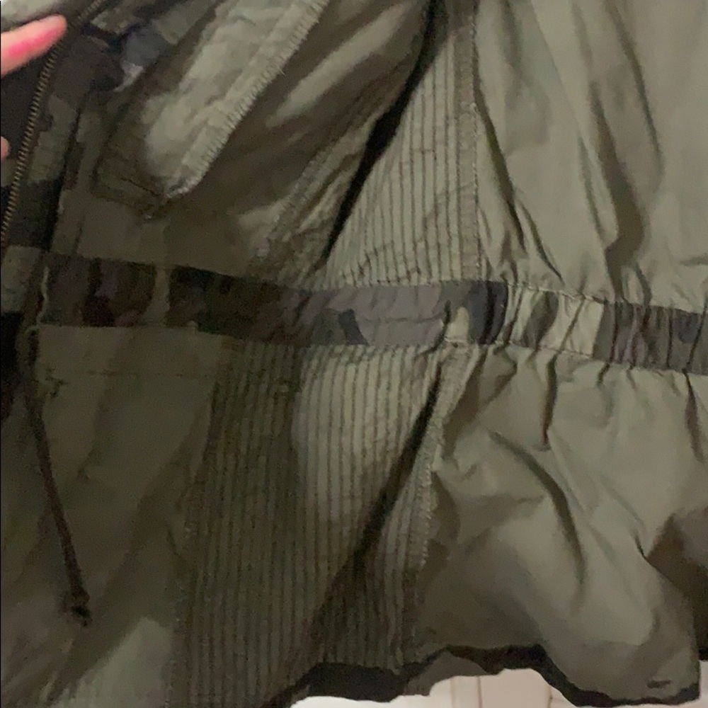 jacket - Picture 3 of 4